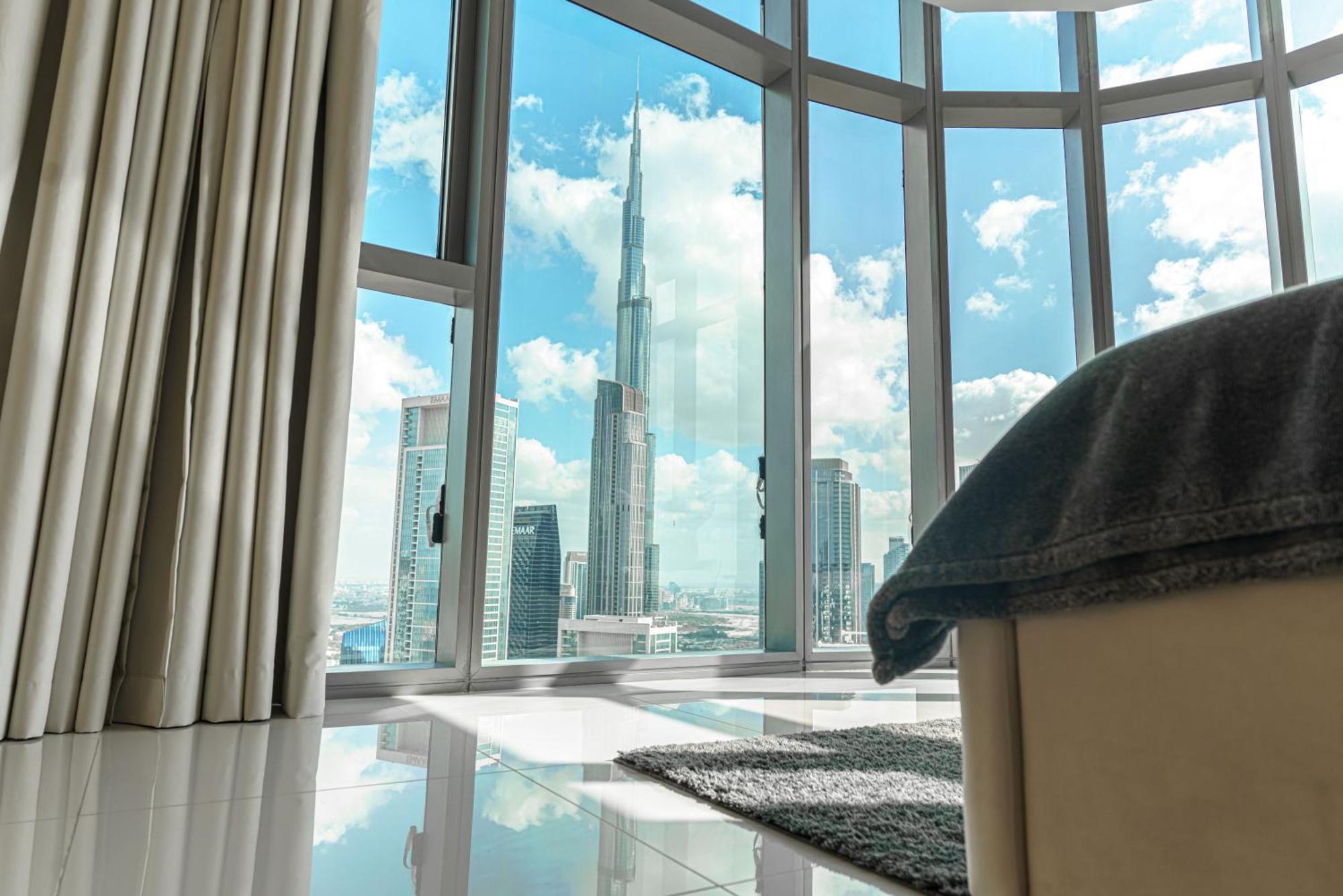 Paramount Tower Hotel And Residences With Infinity Sky Pool Dubai Exterior foto